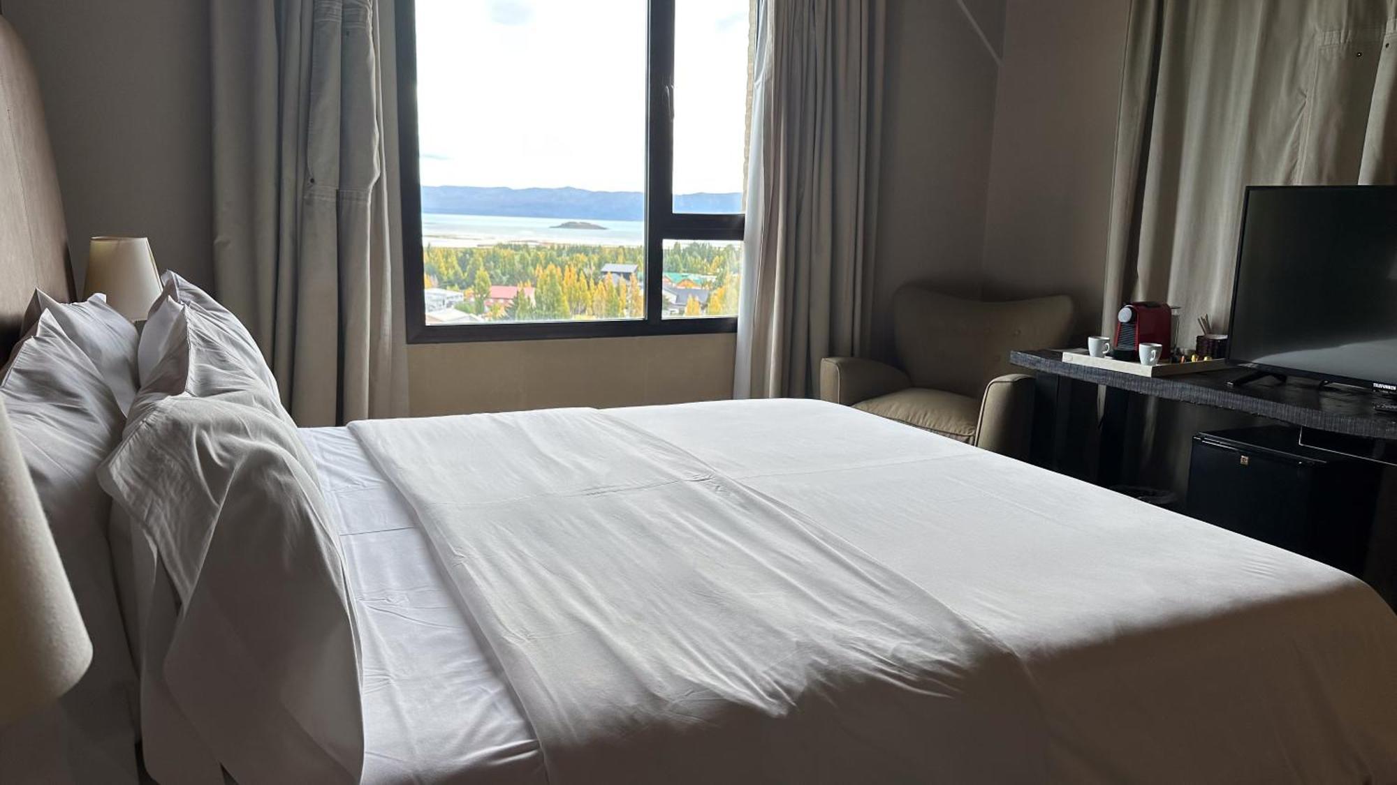 Esplendor By Wyndham El Calafate Hotell Rum bild