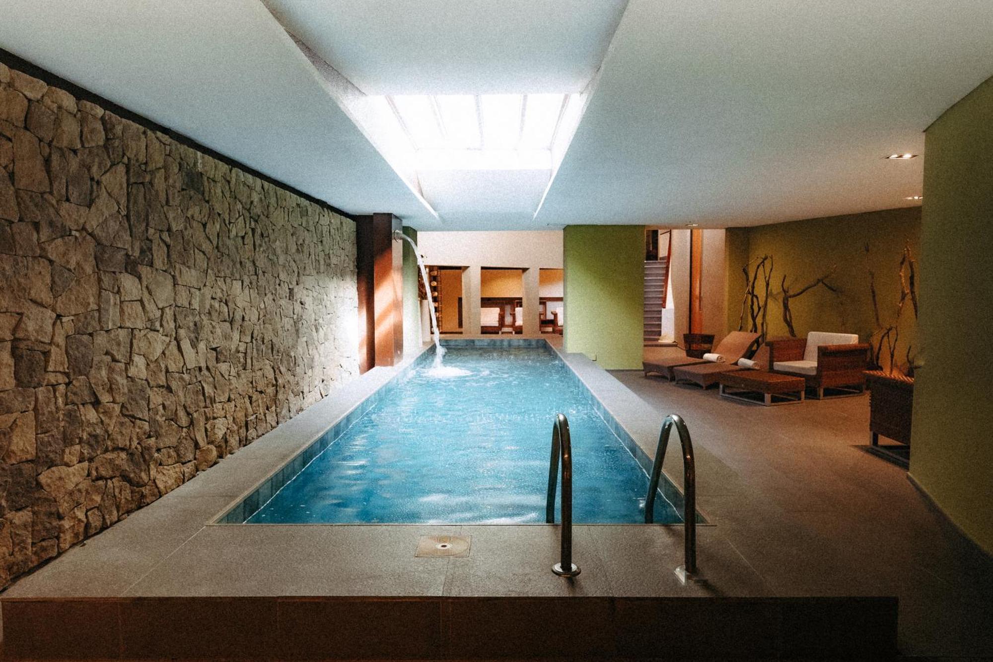 Esplendor By Wyndham El Calafate Hotell Exteriör bild