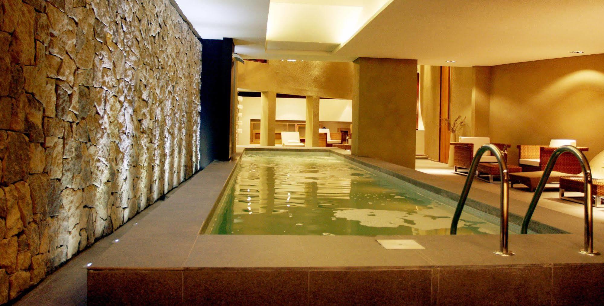 Esplendor By Wyndham El Calafate Hotell Exteriör bild